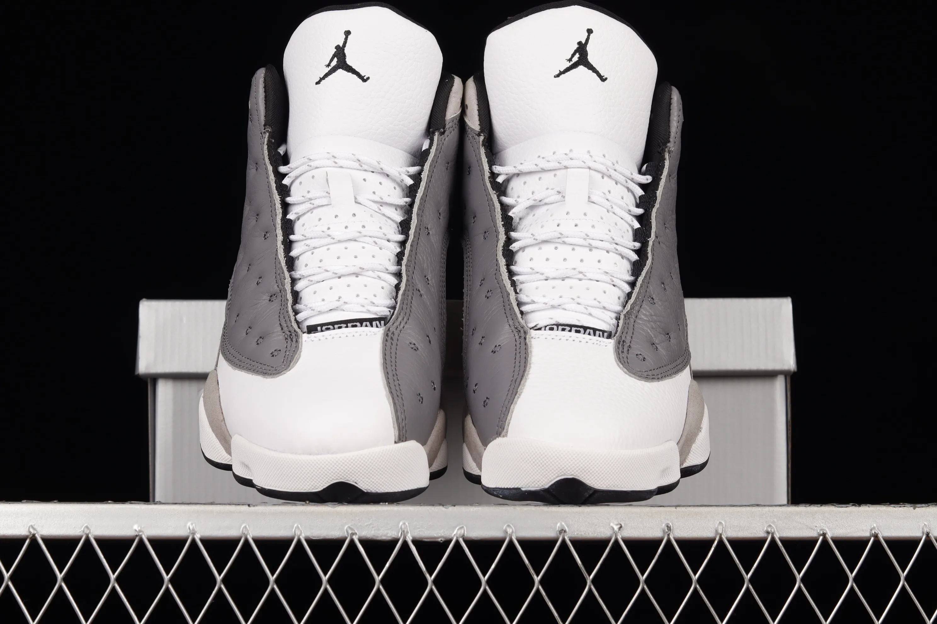 All categories Air Jordan Jordan series basketball shoes Air Jordan 13 Air Jordan 13 Retro AJ13 cool gray original real carbon real cat 414571-016